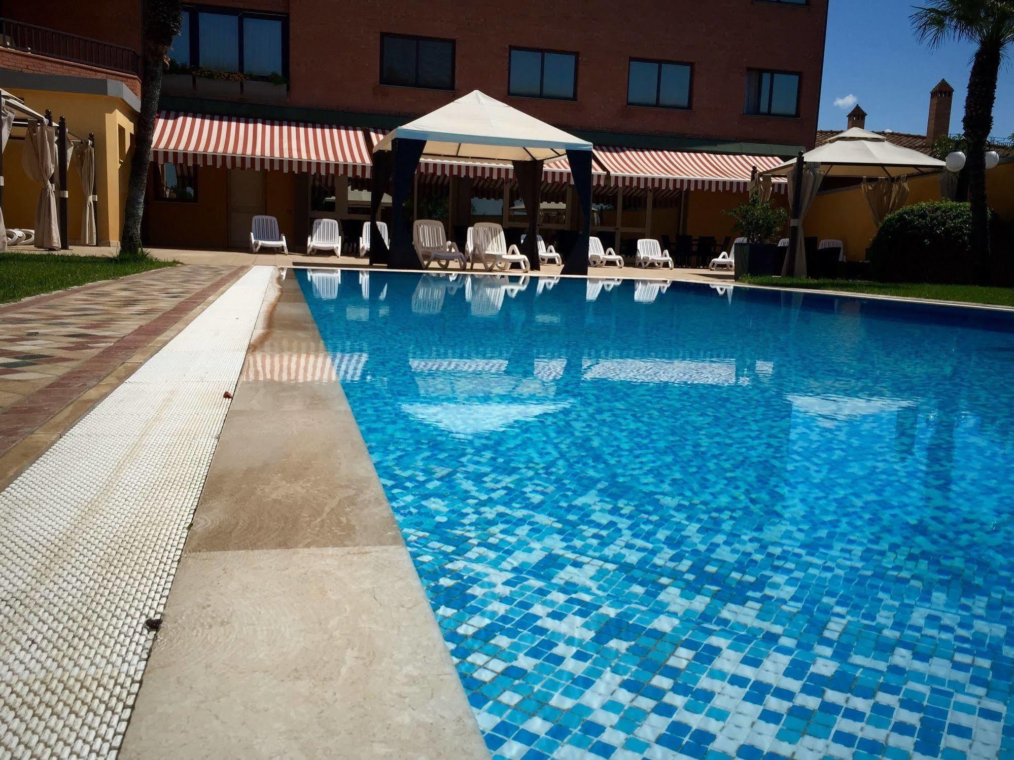 Hotel Grillo بلدية آسميني المظهر الخارجي الصورة