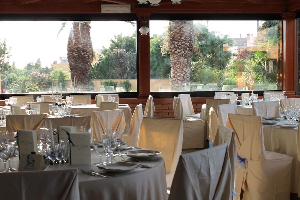 Hotel Grillo بلدية آسميني المظهر الخارجي الصورة